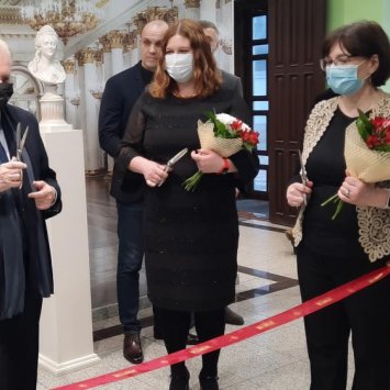 Открытие выставки "Стекло, которым любовались. Шедевры XVI-XXI веков из собрания Государственного Эрмитажа" 30 апреля 2021 г.