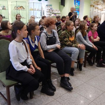 Вернисаж Виктора Татаренко 1.11.19 (Фотографии Ольги Набатовой)