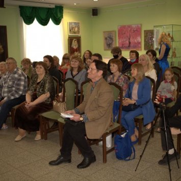 Участники Пушкинского поэтического форума в Выборге.