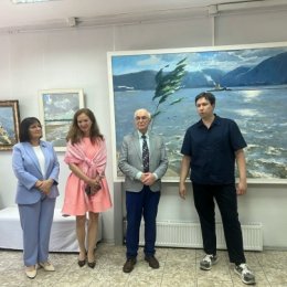 Выставка Артема Тихонова "Теплый ветер".
