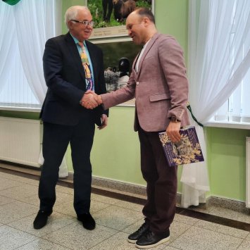 Фотовыставка Павла Глазкова "Материнство в дикой природе"